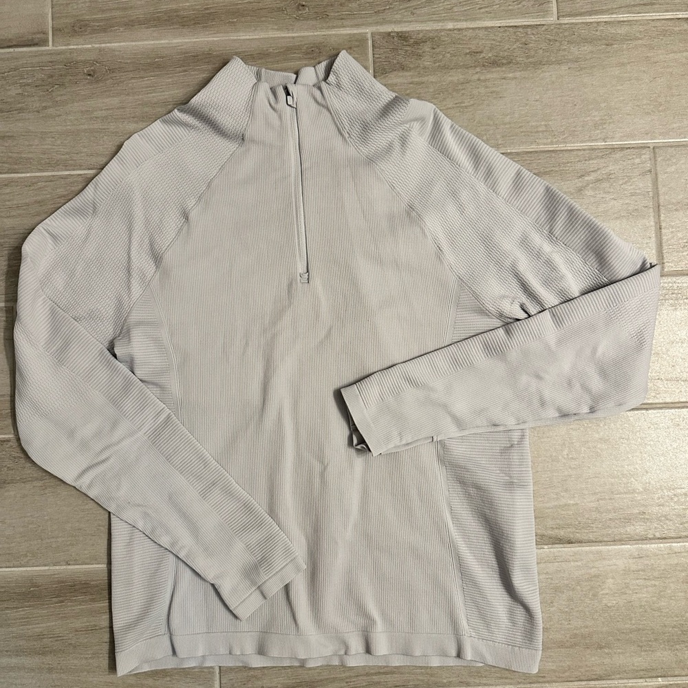 Athleta Gray flurry Half-Zip pullover XL